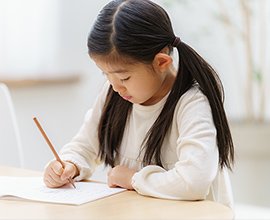 唇の吸い込み イメージ